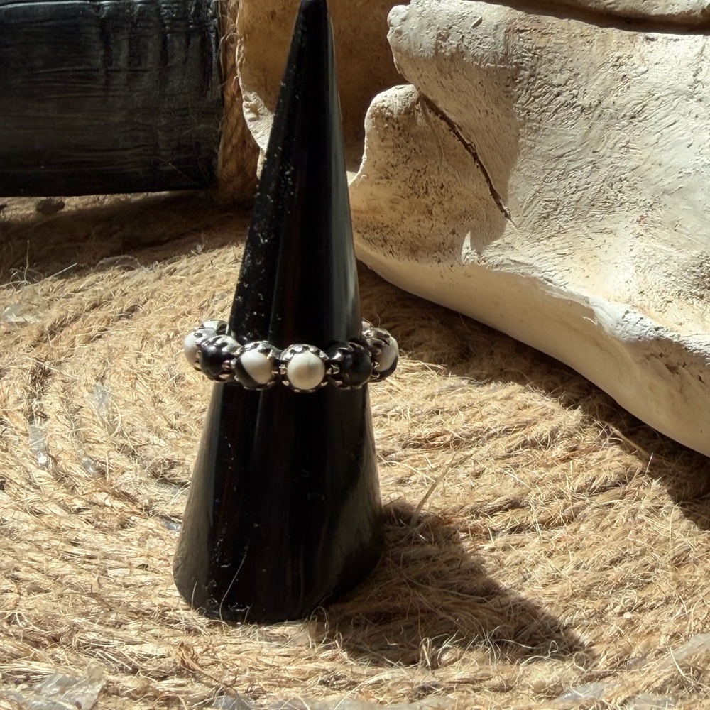Sterling Silver White Buffalo Infinity Stacking Ring - Women's Jewelry